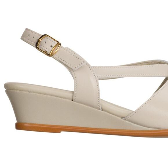 SAS | 7.5AA Caress Bone Cross Strap Wedge Sandals - Picture 14 of 15